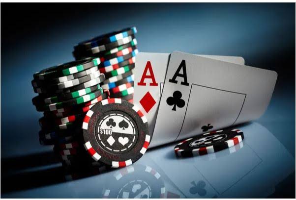 Thứ Hạng Sức Mạnh Các Bộ Bài Trong Poker