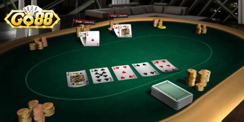 Cấu Trúc Bàn Chơi Poker Go88 Cơ Bản